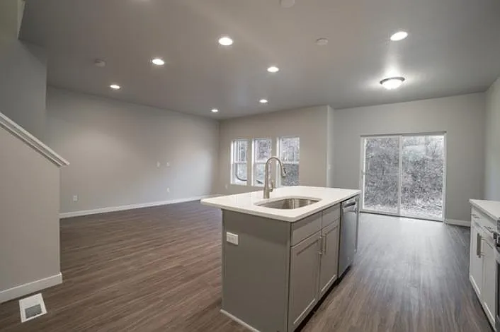 5006 N Marble Fox Way — Photo 3