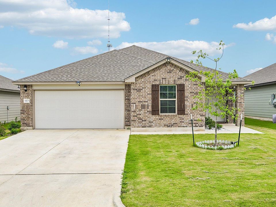 1st image of 1423 Athan Dr
