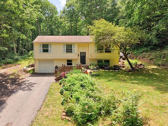 3rd image of 50 Monson Rd