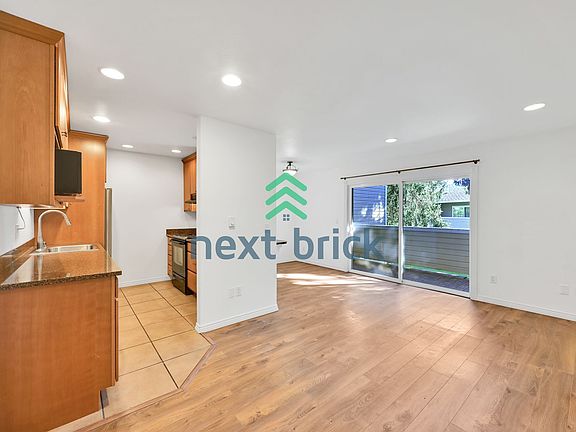 4th image of 12515 NE 132nd Ct APT A206