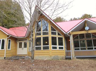 201 Dutch Line Rd W, Trent Lakes, ON K0M 2A0