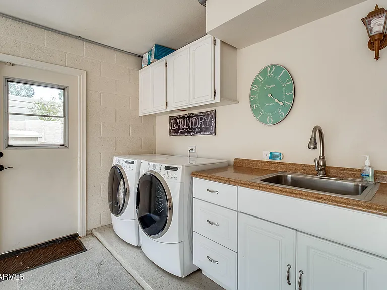 10675 E Cinnabar Ave — Photo 43