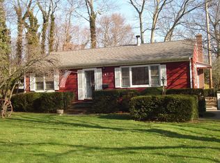 141 Duryea St, Riverhead, NY 11901