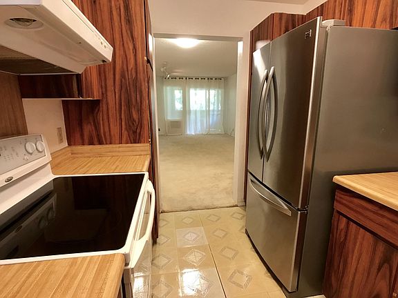 Major appliances included