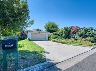 5872 E Kings Canyon Rd, Fresno, CA 93727