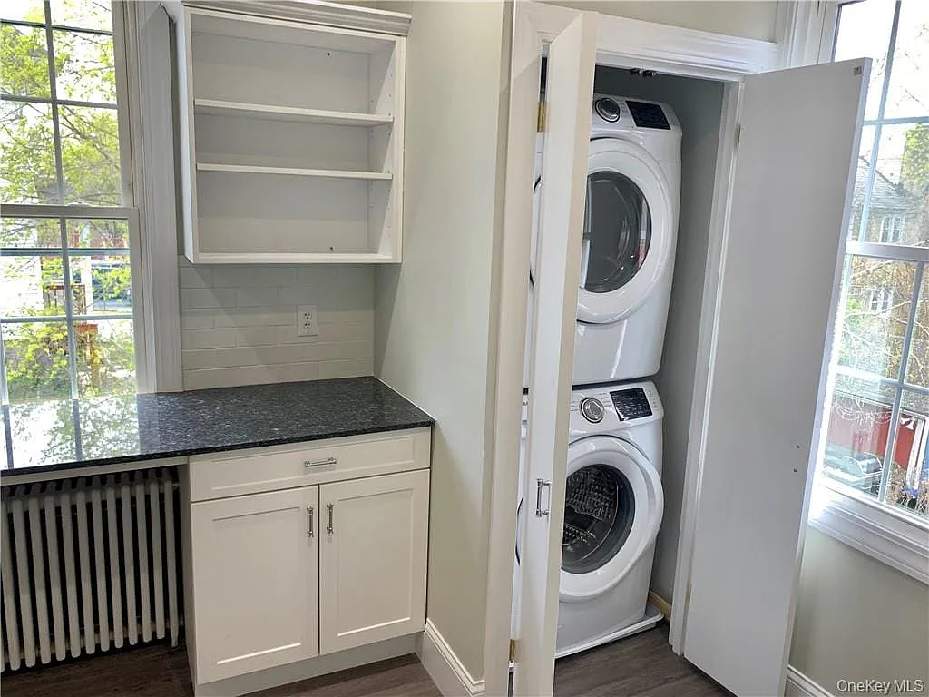 3 bed, 1.0 bath, 1200 sqft, $3,500 — Photo 4
