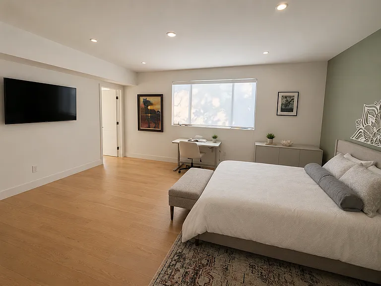 4322 Gentry Ave — Photo 6