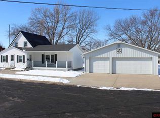 88 1st Ave NW, Wells, MN 56097