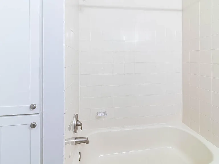 356 SE Bloxham Way — Photo 20