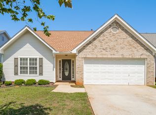 25 Collins Trce, Covington, GA 30016