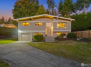 22007 100th Avenue W, Edmonds, WA 98020