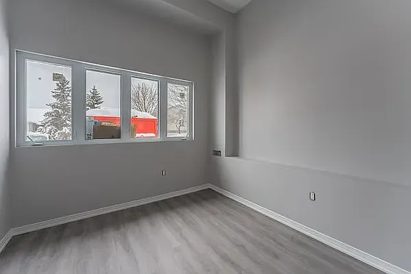 312 Waterloo Dr #2 — Photo 8
