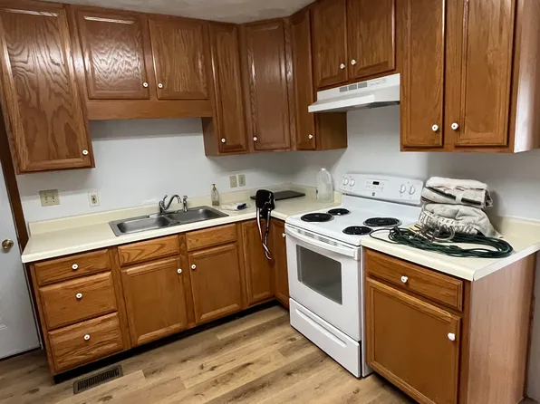 217 W Warnock St, Columbia, IL 62236