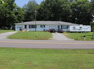 34 W Lincoln Rd #A, Fayetteville, TN 37334