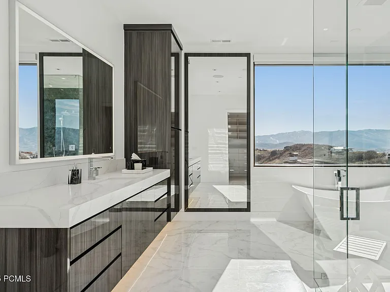 3404 E Wapiti Canyon Rd — Photo 34