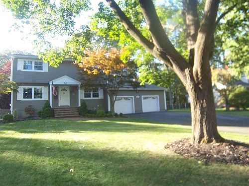 4BR Colonial