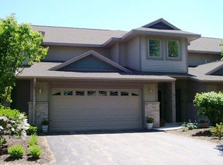 2180 10th St, Menominee, MI 49858