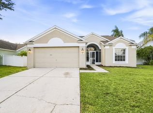 215 Island Water Way, Apollo Beach, FL 33572
