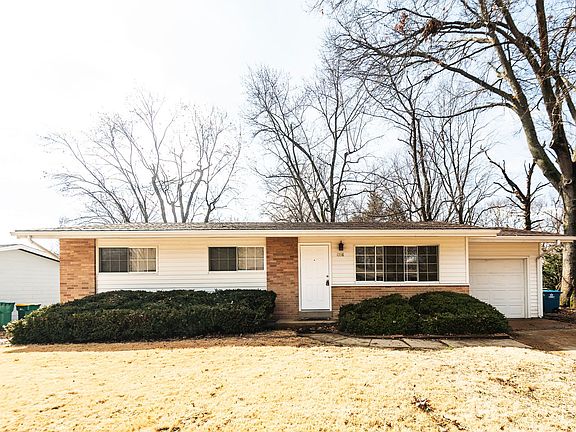 3rd image of 1058 Briarbrae Dr