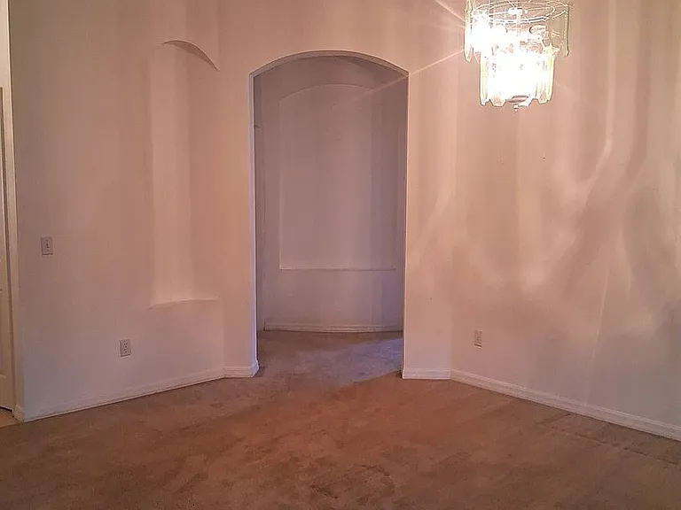 771 Mountain Ash Way — Photo 3