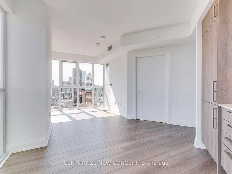 77 Mutual St #3004 — Photo 12