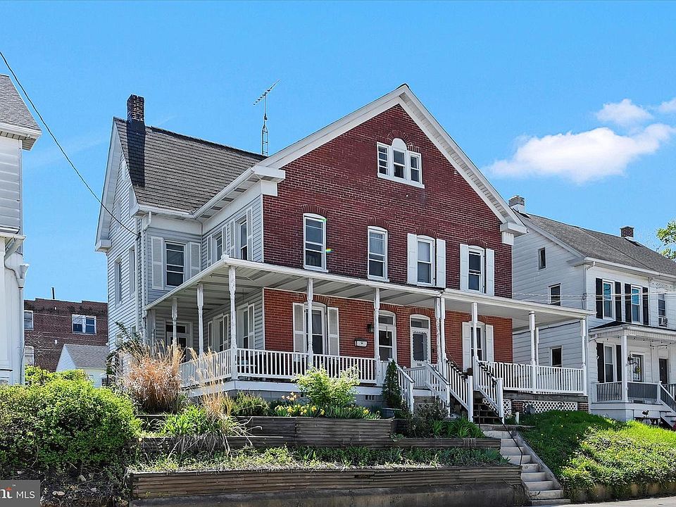1st image of 548 W Broadway