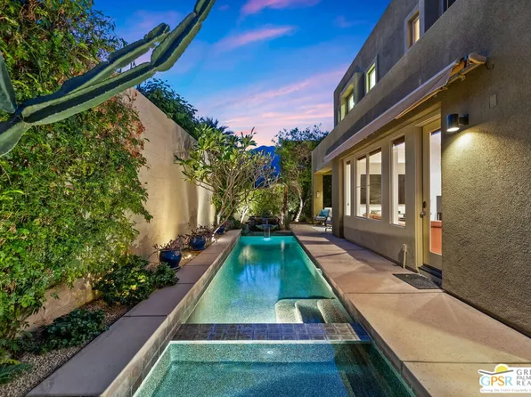 2943 Candlelight Ln, Palm Springs, CA 92264