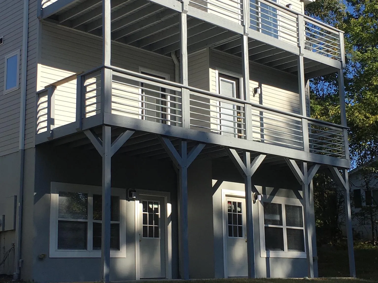 5 bed, 3.5 bath, $4,750 — Photo 2