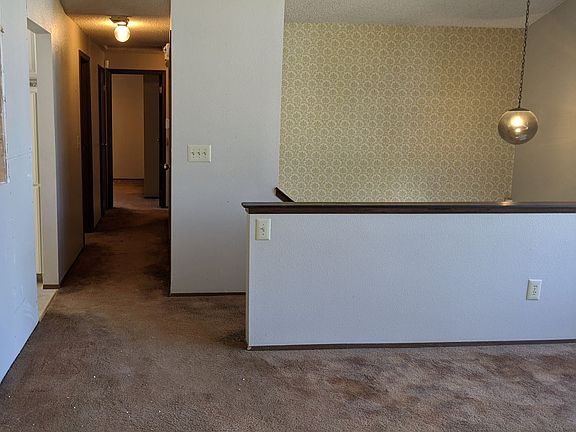 4th image of 14659 NE 179th St