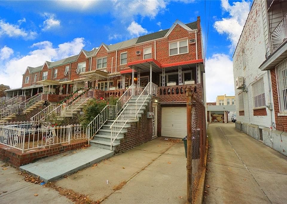 1st image of 74 Bay 10 St