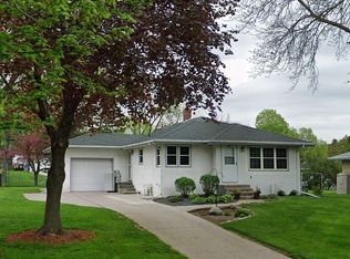 4546 August Way E, Inver Grove Heights, MN 55077