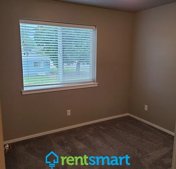 2207 Strand Ave #A — Photo 5