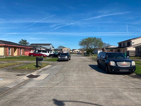 4th image of 3112 Barbwood Dr