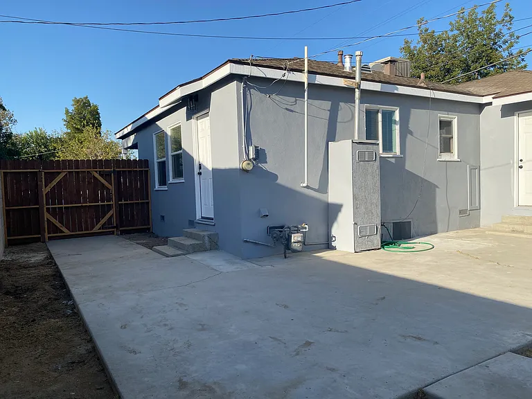 617 10th St — Photo 20