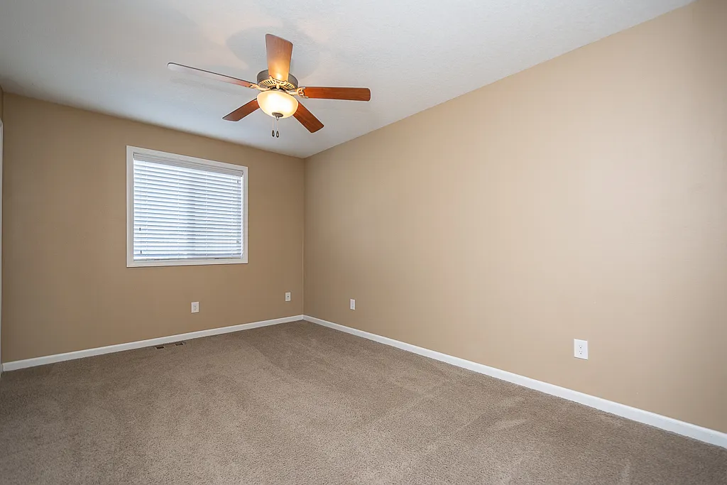 4 bed, 1650 sqft, $2,250 — Photo 4