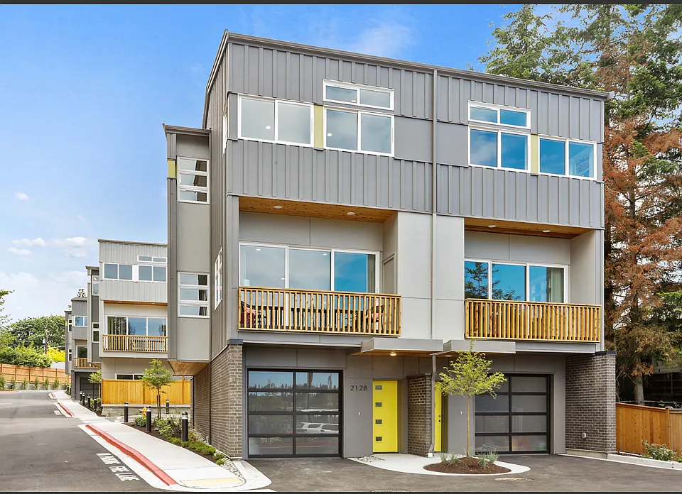 Silverlake Townhomes
