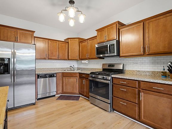 3rd image of 1355 Lighthouse Ln