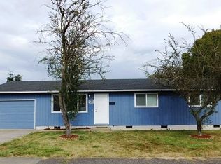 411 17th St, Springfield, OR 97477