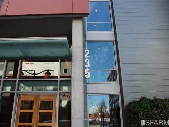 2nd image of 235 Berry St APT 604