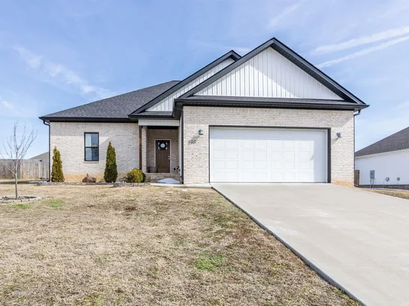 120 Sarah Grace Dr, Batesville, AR 72501