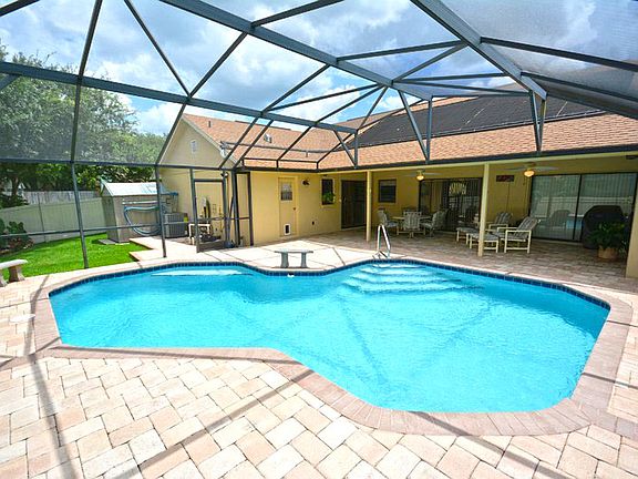 4th image of 1048 Long Branch Ln