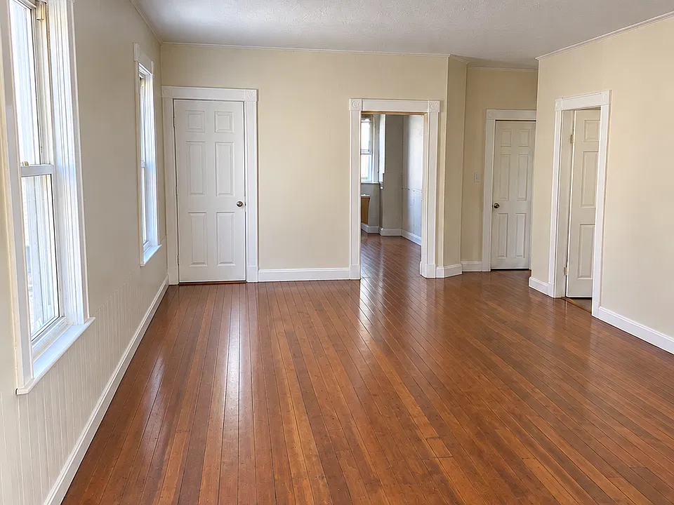 20 Holly St #2