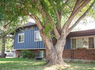 2136 Vivian St, Longmont, CO 80501