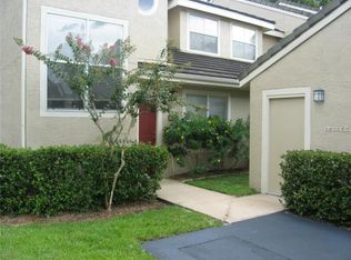 3402 Waterbridge Dr, Tampa, FL 33618