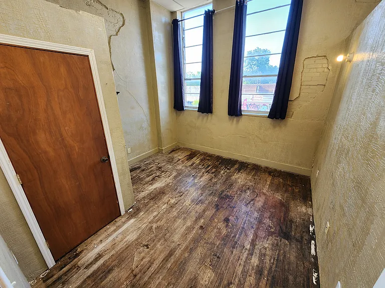 208 Mainapt #1 — Photo 7
