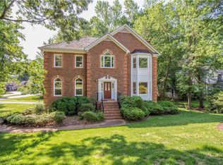 2400 Saint Regis Dr, North Chesterfield, VA 23236