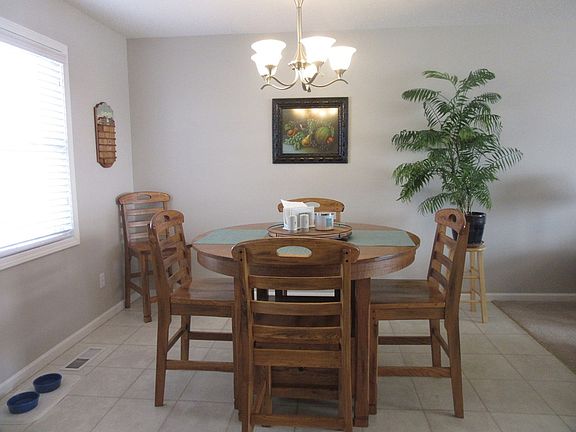 4th image of 1505 Knights Ct