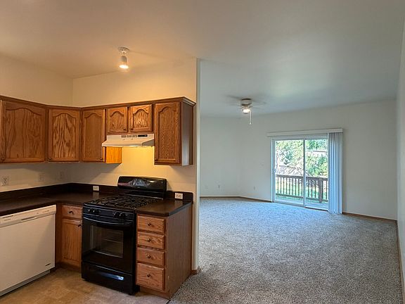 5th image of 1707 NE Lotus Dr #1