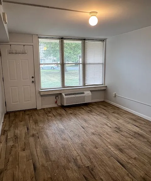 900 S Main St #106 — Photo 19