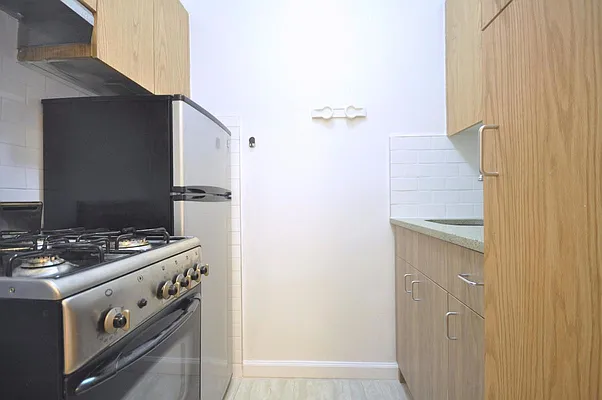 Rented by Compass | media 12